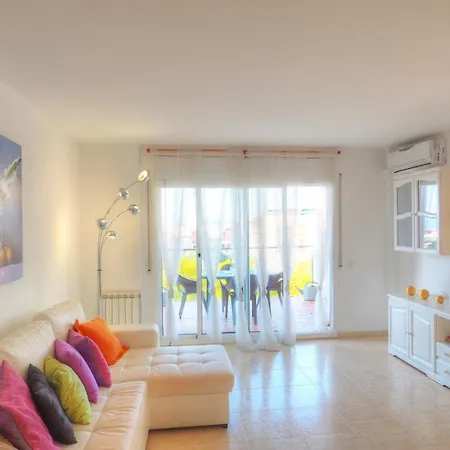 Molins By Hello Homes Apartment *