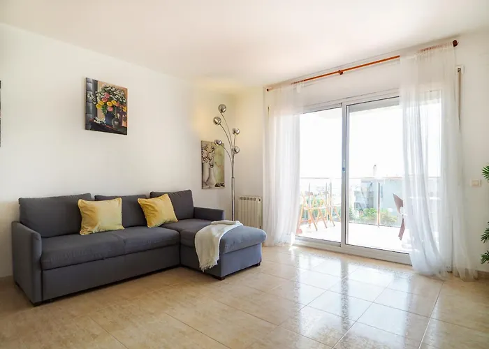 Molins By Hello Homes *