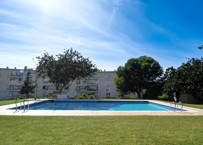 شقة Molins By Hello Homes